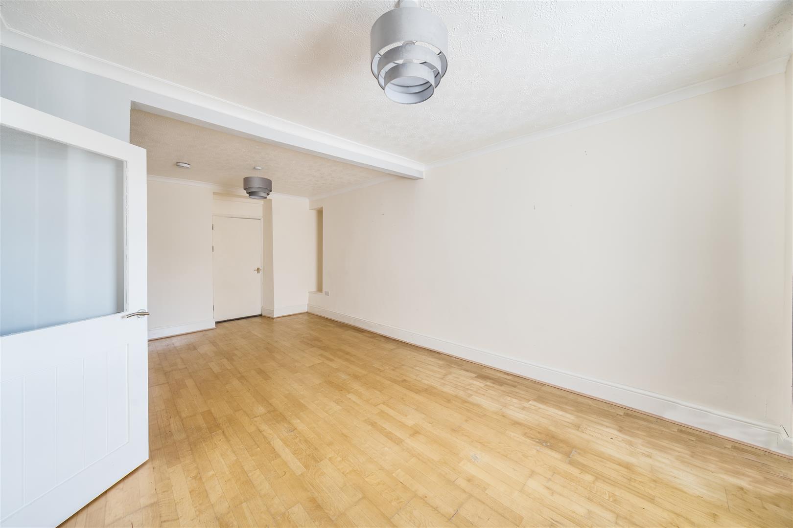 Heol Gerrig, Treboeth, Swansea, SA5 9BP